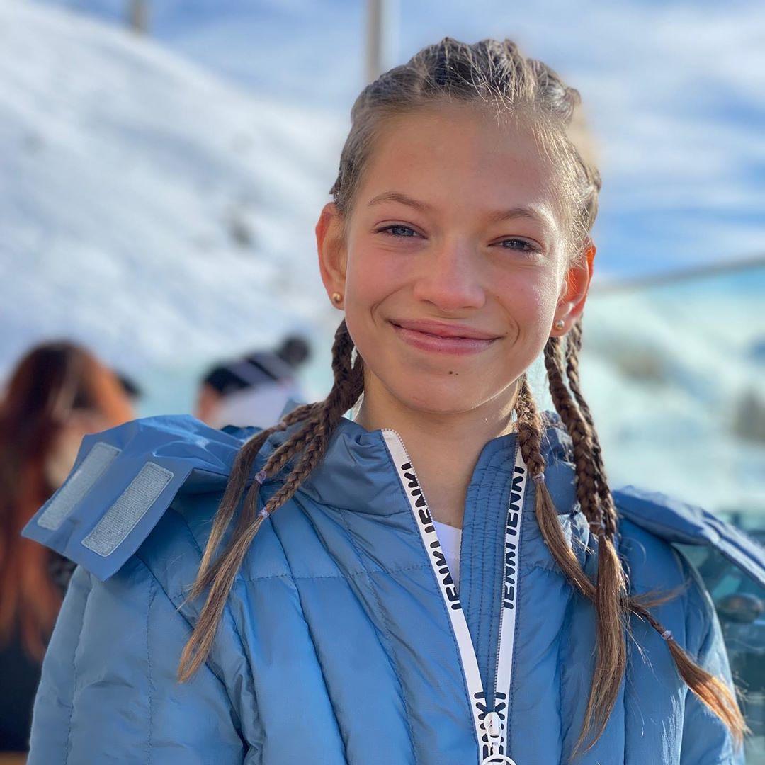 Уже не ребенок. Брежнева показала 11-летнюю дочь, которая выглядит очень взросло