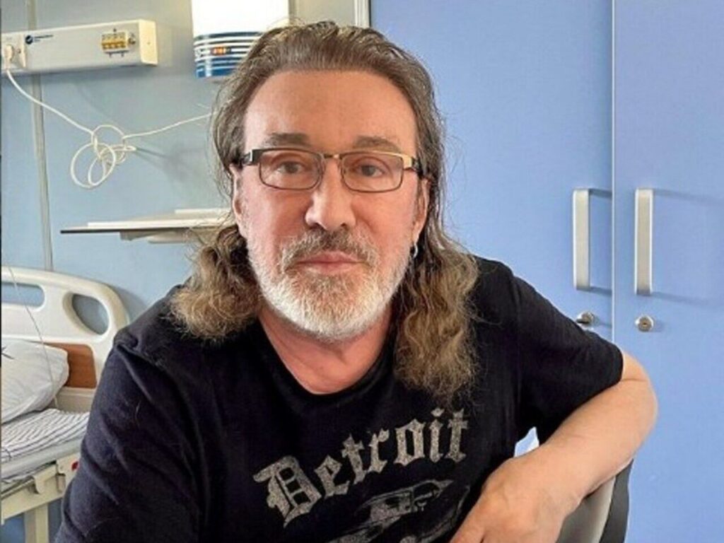 «Отказали конечности»: что происходит с музыкантом Владимиром Кузьминым