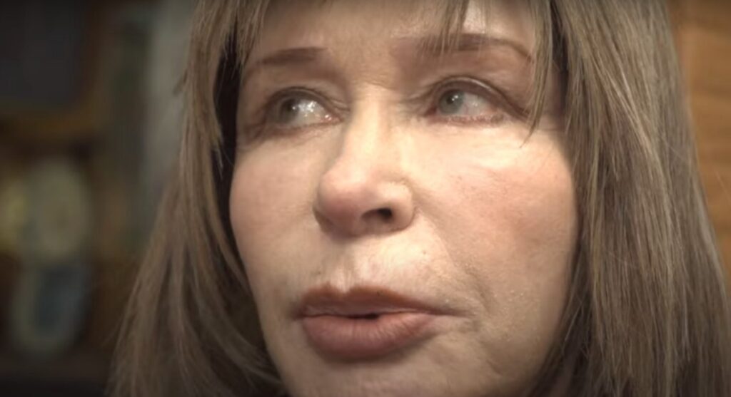 «Как живая мумия»: 77-летняя Татьяна Васильева показала лицо крупным планом после пластики