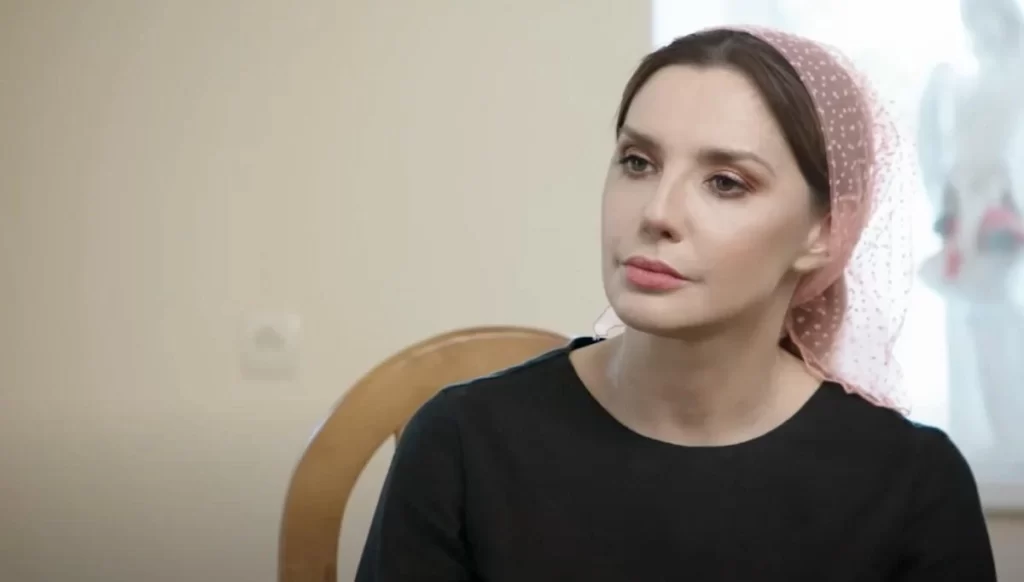 Силиконовая паломница с огромными губами и филлерами: пользователи с  трудом узнали Оксану Марченко