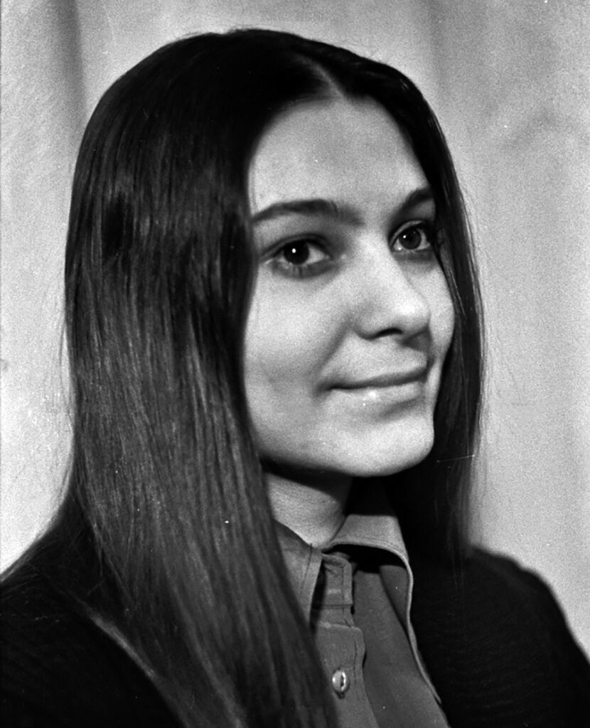 Советская актриса обладала эффектной голливудской внешностью, но годы не обходят стороной даже самых красивых