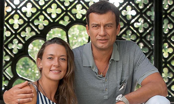 Его считали ловеласом и плейбоем, а он – любящий муж и примерный отец: Андрей Чернышов