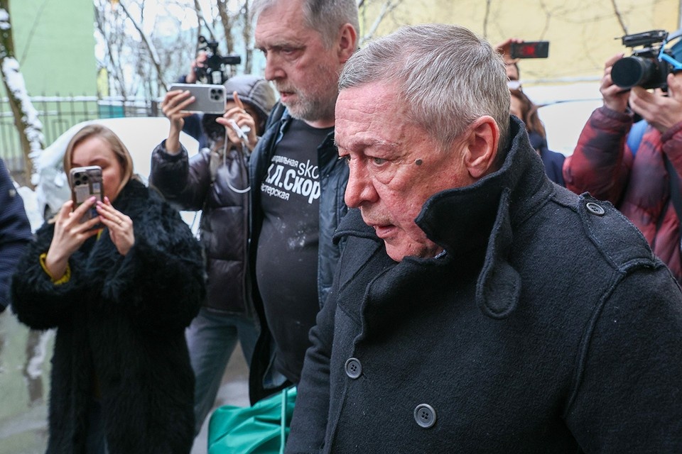 Вышел на свободу другим человеком! Спустя 5 лет Михаил Ефремов был освобождён из колонии