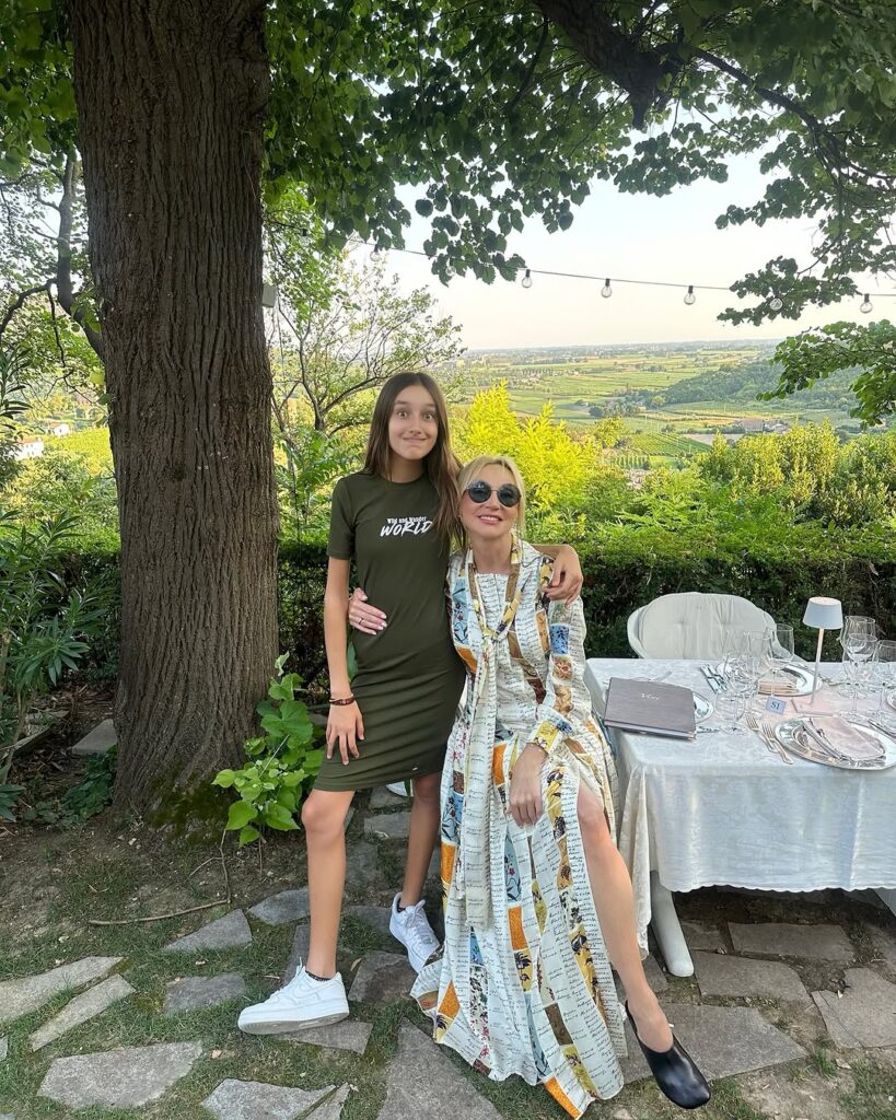 Даст фору дочери Синди Кроуфорд! Кристина Орбакайте удивила модельной внешностью 13-летней дочери